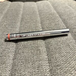 Sacheu lip stain liner peel off